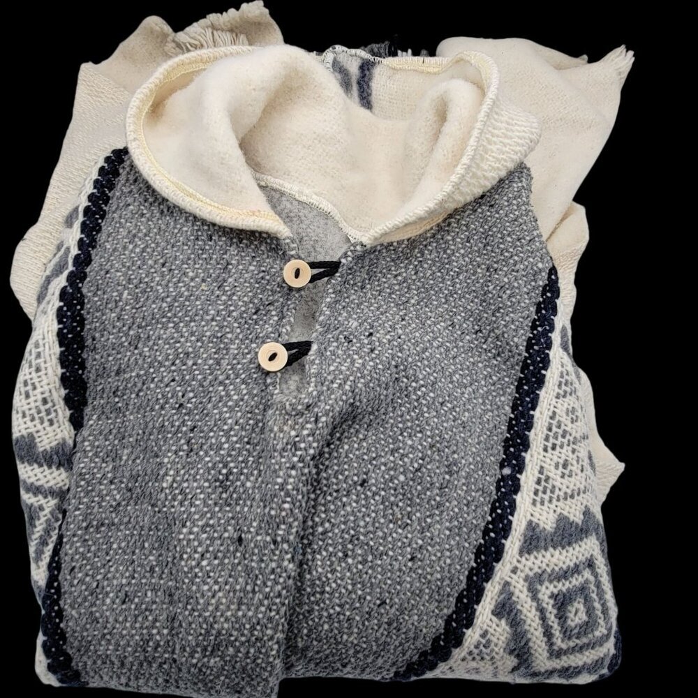 Wool Blend Poncho/Cape Boho With Geometric Pattern Hood & Buttons Beige & Gray - Picture 11 of 14